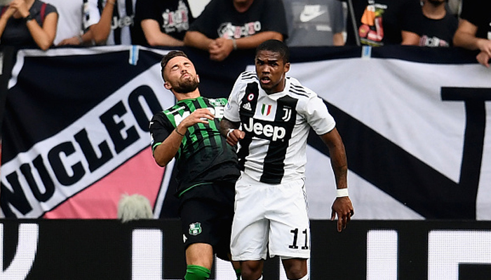 Football Juventus Douglas Costa sent off for spitting in opponents mouth