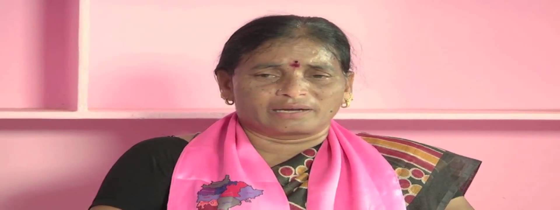 Huzurnagar bypoll: Kasoju Shankaramma claims TRS ticket