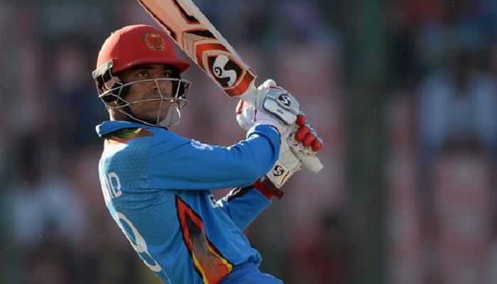 Rashid Khan reinvents MS Dhoni's helicopter shot, SRH shares the video