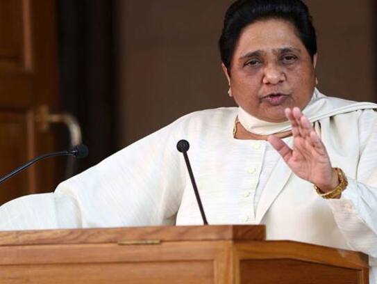 BSP chief  Mayawati attacks congress, says Digvijaya Singh dont want alliance