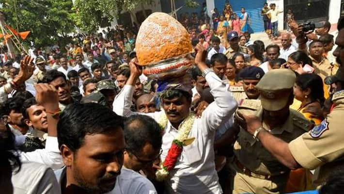  Balapur laddu auction began since 1994: Here is History