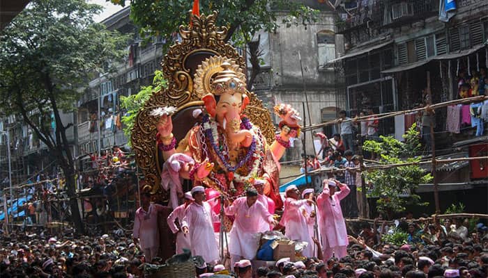 Ganesh idol immersion starts in hyderabad