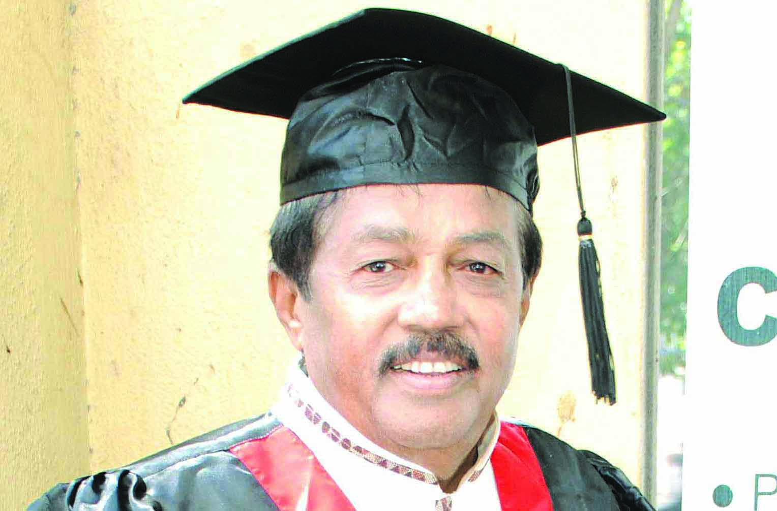 Sarigama Viji bagged doctorate award