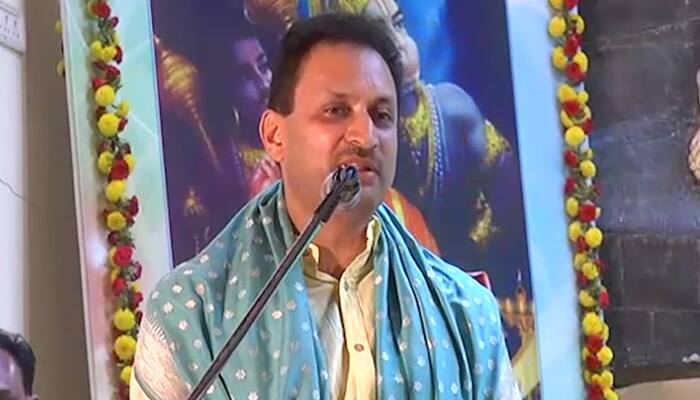 BJP MP Anantkumar Hegde asks IAS officer who resigned to migrate to Pakistan