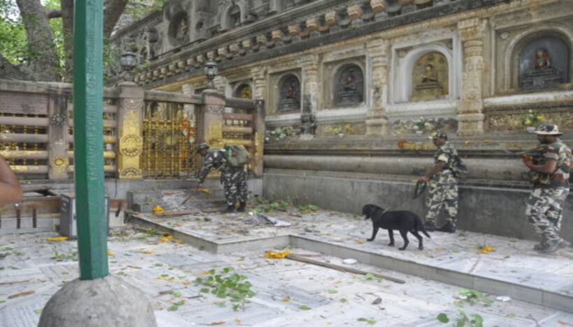 बोधगया मंदिर में हुए धमाकों के रोहिंग्या से जुड़े तार, जानिए क्या कनेक्शन है दोनों में