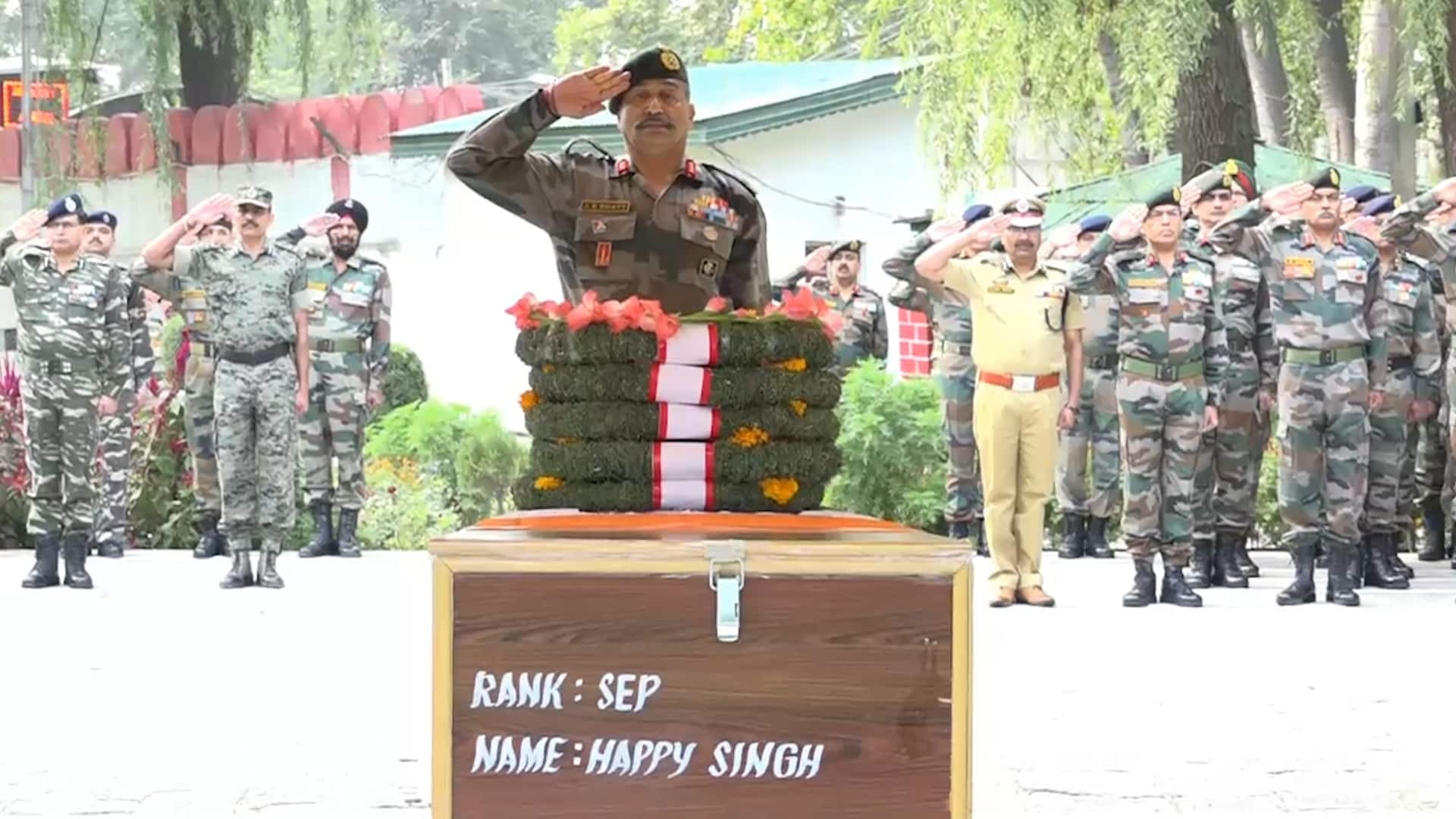 Indian Army salutes brave-heart Martyr Happy Singh