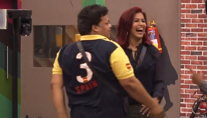 Ranjini Haridas and Anoop Chandran in bigg boss