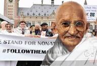 'Gandhi March' took place on the occasion of Non-violence Day in Holland, thousands people attended