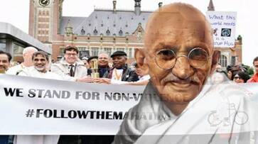 'Gandhi March' took place on the occasion of Non-violence Day in Holland, thousands people attended