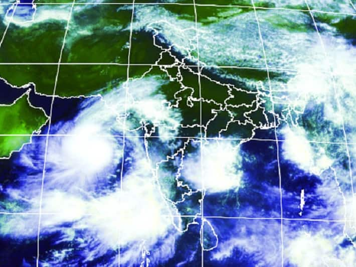 Cyclonic storm brewing in Arabian Sea, Kerala to bear maximum brunt