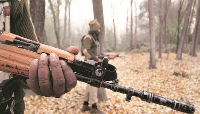 जम्मू कश्मीर के पुलवामा में सुरक्षा बलों को बड़ी कामयाबी, 2 आतंकवादी ढेर