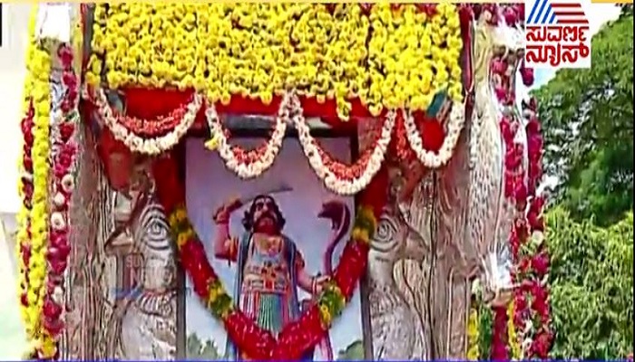 Mysuru City Police commissioner grants permission  to celebrate mahisha dasara gow