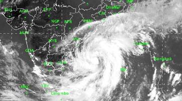 Cyclone Titli death toll Andhra Pradesh evacuated Odisha India Meteorological Department