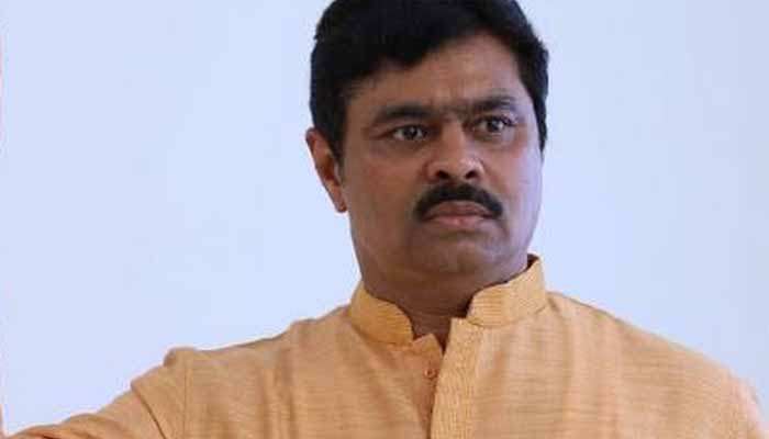 BJP MP CM Ramesh Comments on Three Capital Cities 