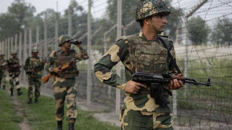 Pakistan warns.... 10 surgical strikes India