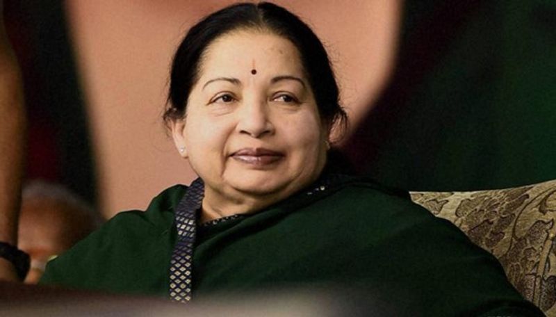 Karnataka HC stays handing over of former CM Jayalalithaa gold to Tamil Nadu smp