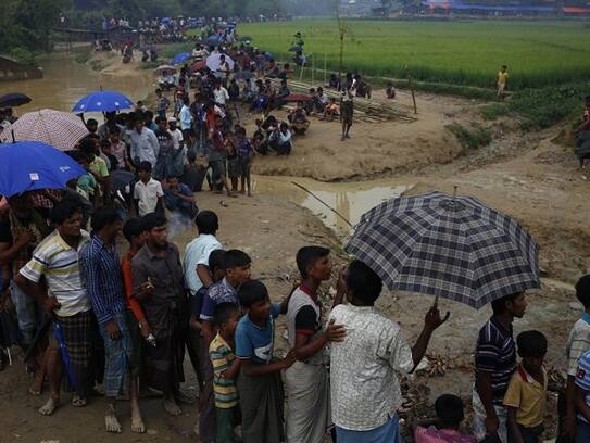 Rohingyas fleeing camp due to fear of sending Myanmar