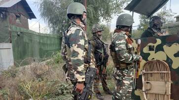 Security forces foil attempt to attack on police team, two terrorist gun down