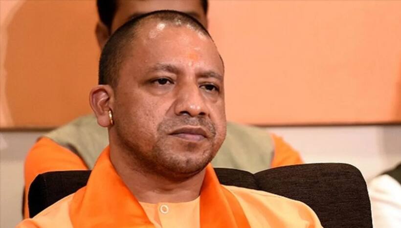 बुलंदशहर हिंसा में योगी को बड़ी साजिश का शक, गोकशी में शामिल लोगों के खिलाफ कड़ी कार्रवाई के निर्देश