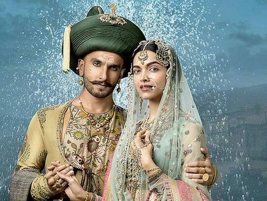 deepika ranveer invite only 4 guests from bollywood in thier marriage