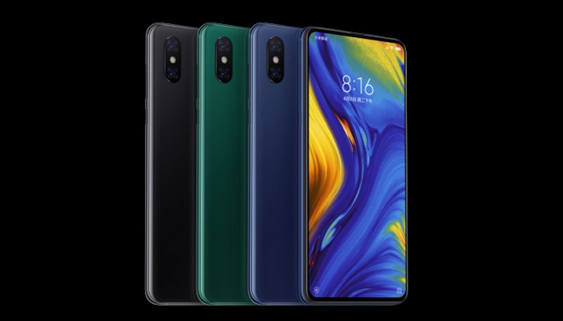 XIAOMI LAUNCHES FLAGSHIP MI MIX 3 AT THE FORBIDDEN CITY