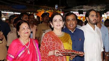 The Ambani family visits Siddhivinayak temple to seek blessings