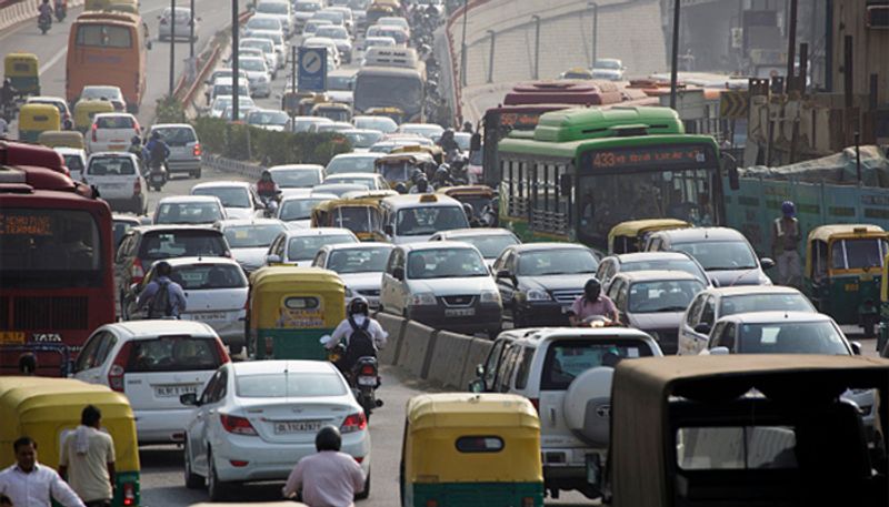 Bengaluru become another Delhi Shortly growth in vehicle registration is alarming