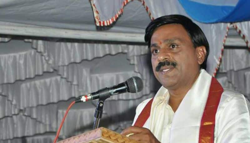 Video Fearing Arrest Janardhan Reddy Goes Underground