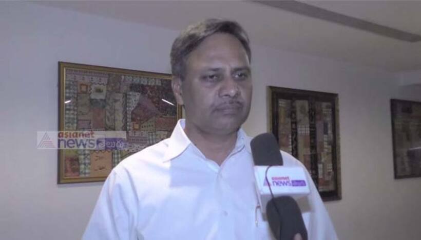 చేదు అనుభవం... టీఆర్ఎస్ ఎమ్మెల్సీ పల్లా ఎదుట జై ఈటల నినాదాలు