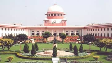 Supreme Court gives notices to Center and Jammu & Kashmir Government on Article 370