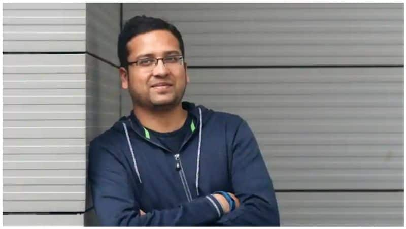 Flipcart ceo resigned his ceo post from flipkart