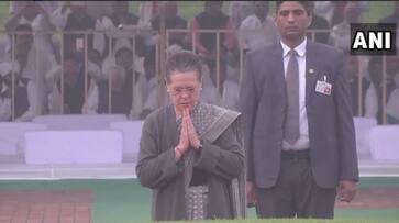 Modi, Pranab, Manmohan and Sonia, paid tribute to Nehru