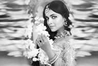 Deepika padukone getting emotional in her sangeet ceremony