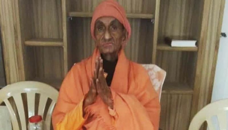 Kannada book Badukalu kaliyiri author swami jagadatmananda passes away at mysuru