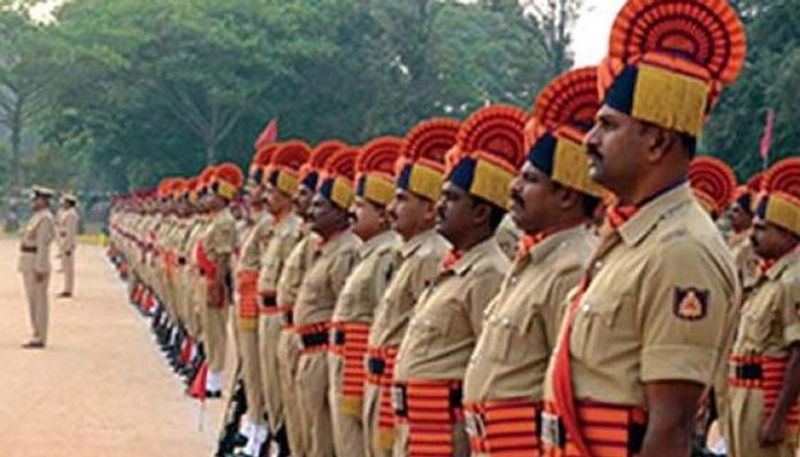 Sanskrit Classes To Police Officers In Sringeri