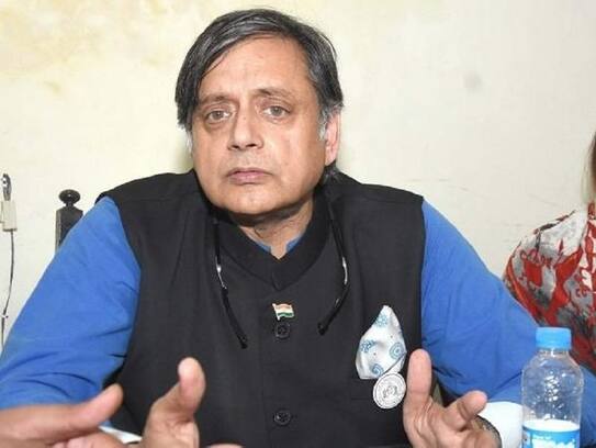 Shashi Tharoor's  controversial statement given on PM Modi grew, the court could summon