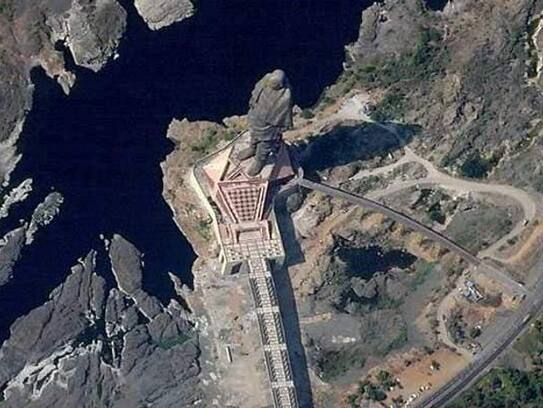 30-thousand-people-coming-daily-to-see-statue-of-unity-in Gujarat