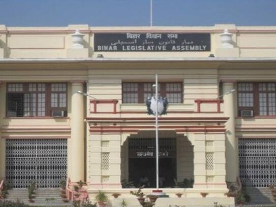 RJD legislator guilty of corruption, suspends membership