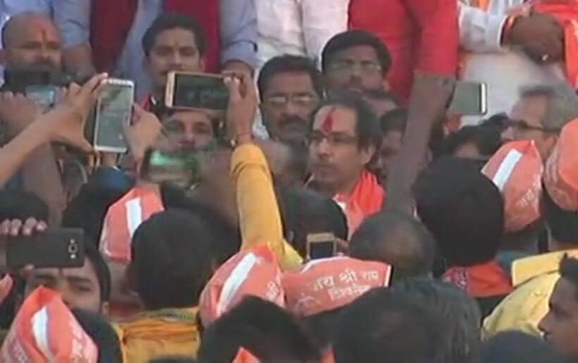अयोध्या में बोले उद्धव ठाकरे, राम मंदिर पर अब हिंदू चुप नहीं बैठेगा