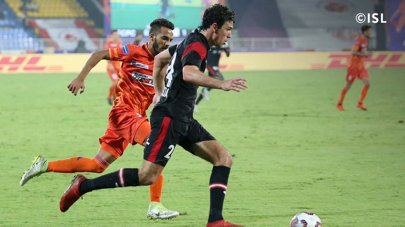 ISL football 2018 North East United beat FC Pune city