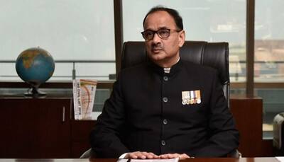 सीबीआई डायरेक्टर आलोक वर्मा ने 77 दिन बाद संभाला काम, अहम मामलों की कर सकते हैं समीक्षा