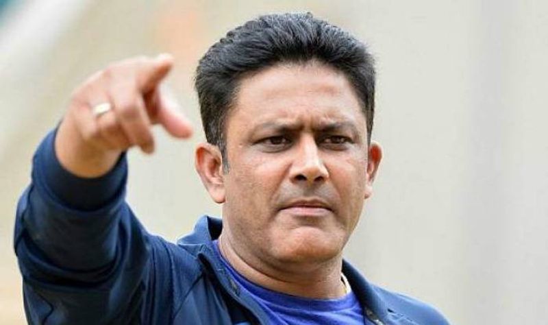 Pakistan legend reveals Anil Kumble helped him