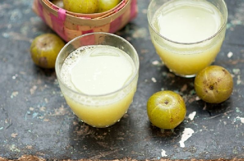 Benefits of drinking amla water daily