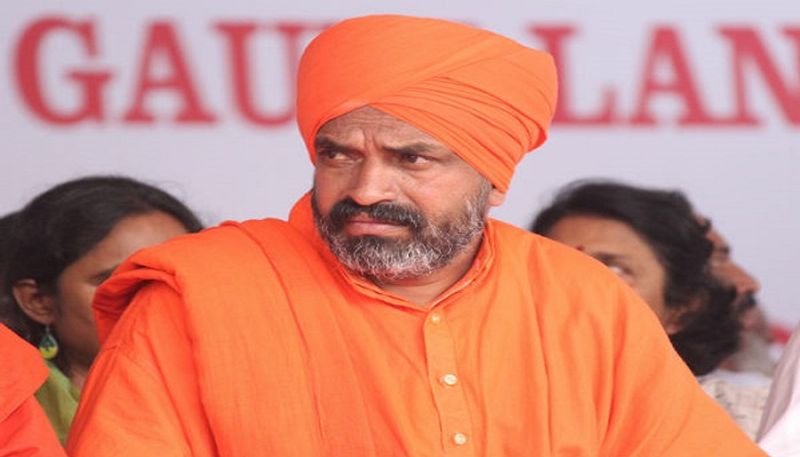 Nijagunanand Swamiji Reacts Over Life Threatening  Letter