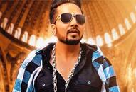 Pakistan sending terrorists in india, mika singh the hearts of Pakistanis are flowing