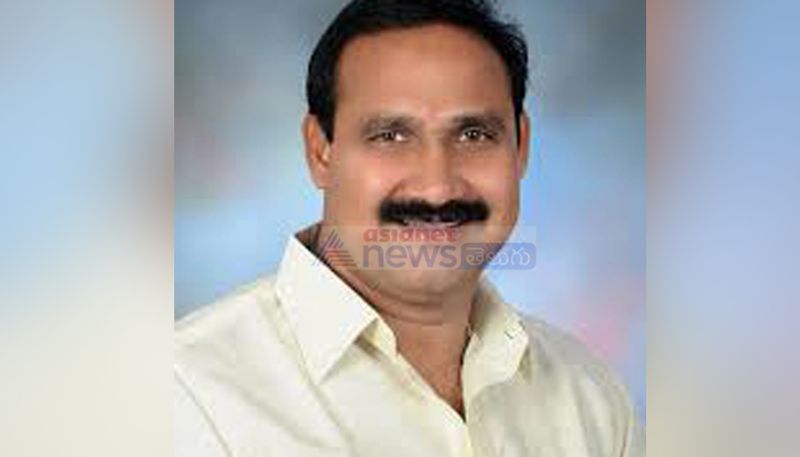 kodad trs mla Bollam mallaiah yadav sensational comments on officials ksp