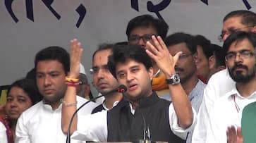 Jyotiraditya Scindia did not get Madhya congress president post, Kamalnath will continue as PCC chief