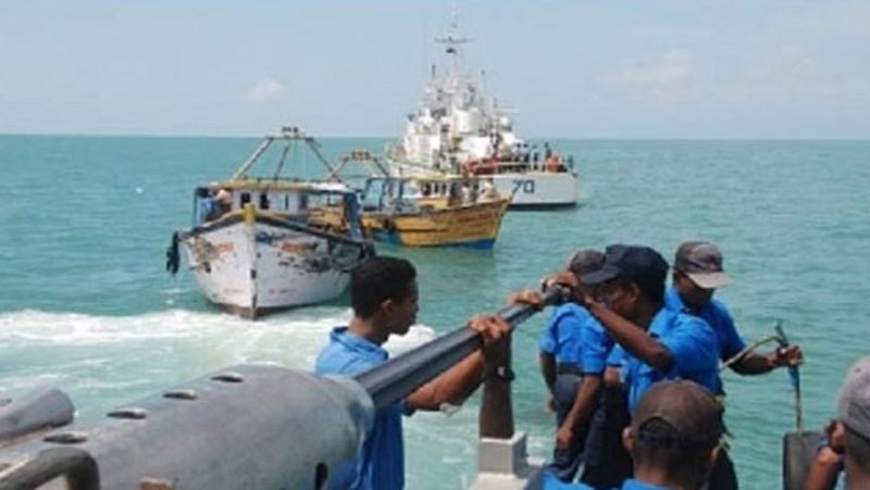 Tamil Nadu fishermen 8 people arrested