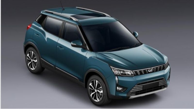 Delhi and Mumbai Mahindra dealers stat taking booking for XUV300 suv car