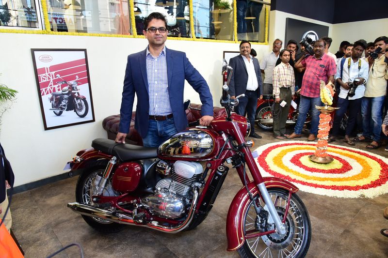 Jawa Motorcycles first showrooms in Bengaluru open doors